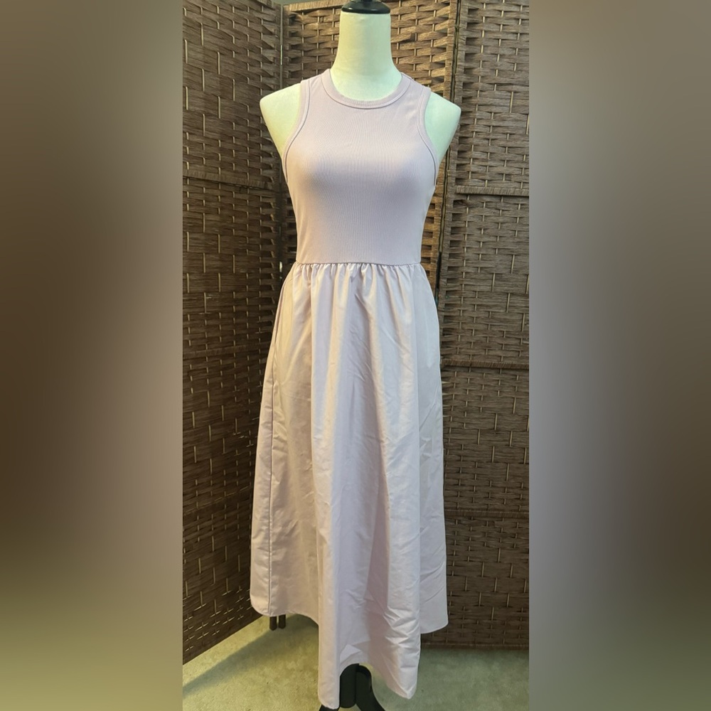 Woman’s No brand Medium Lavender/Lite Pink A-line Summer  Spring  Vacation dress